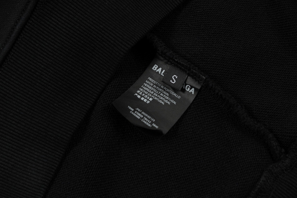 ブランドパーカー着用イメージ